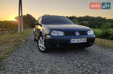 Хетчбек Volkswagen Golf 1998 в Мукачевому