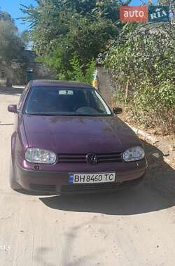 Хэтчбек Volkswagen Golf 2001 в Белгороде-Днестровском