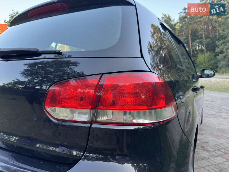 Хэтчбек Volkswagen Golf 2008 в Славуте