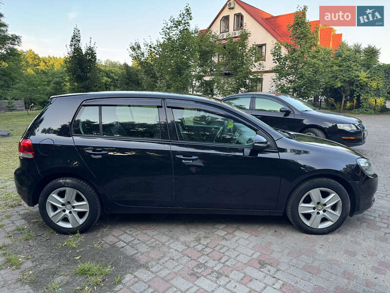 Хэтчбек Volkswagen Golf 2008 в Славуте