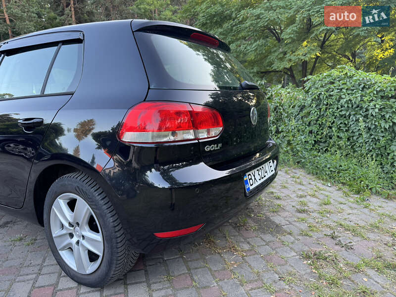 Хэтчбек Volkswagen Golf 2008 в Славуте