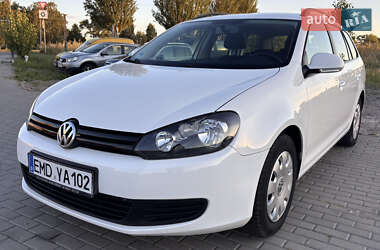 Універсал Volkswagen Golf 2011 в Черкасах