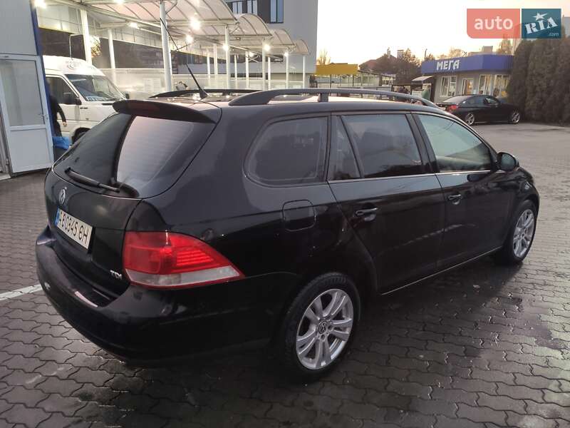 Універсал Volkswagen Golf 2008 в Луцьку