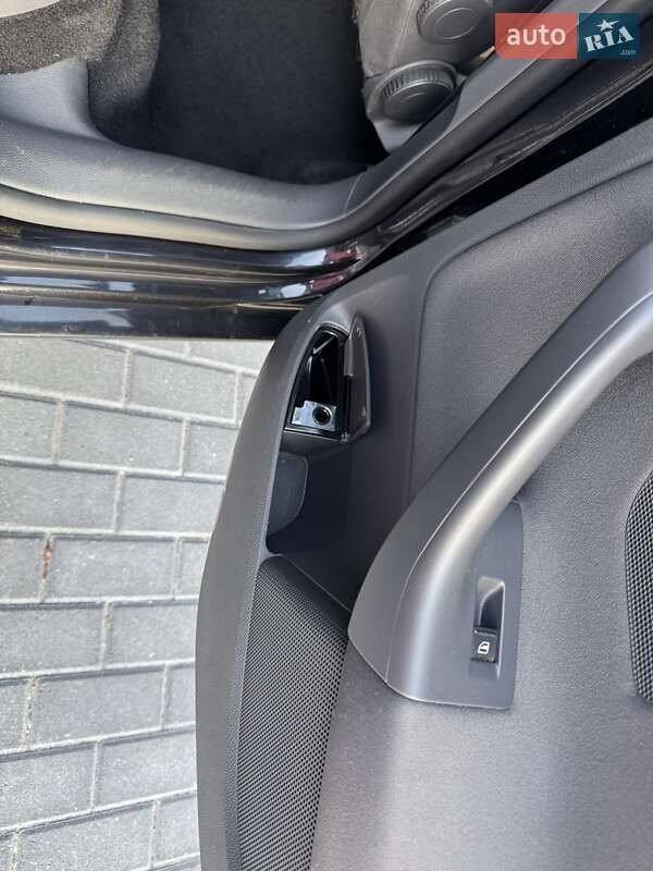 Хэтчбек Volkswagen Golf 2007 в Львове