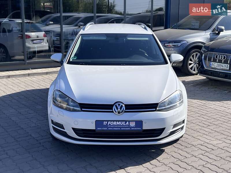 Універсал Volkswagen Golf 2014 в Нововолинську