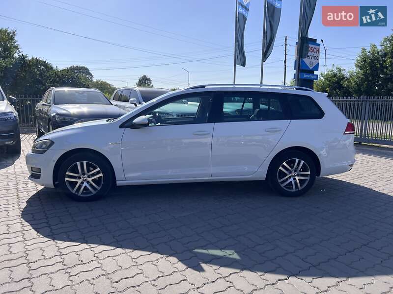 Універсал Volkswagen Golf 2014 в Нововолинську