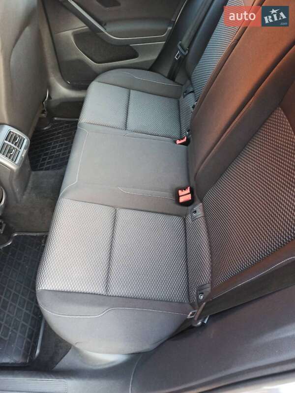 Хэтчбек Volkswagen Golf 2020 в Хмельницком