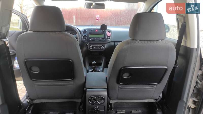 Хетчбек Volkswagen Golf 2011 в Львові