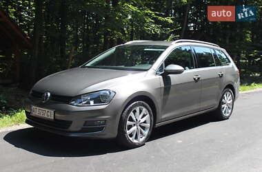 Універсал Volkswagen Golf 2016 в Івано-Франківську