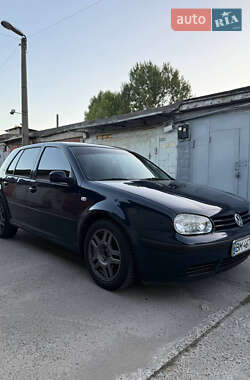 Хэтчбек Volkswagen Golf 1999 в Киеве