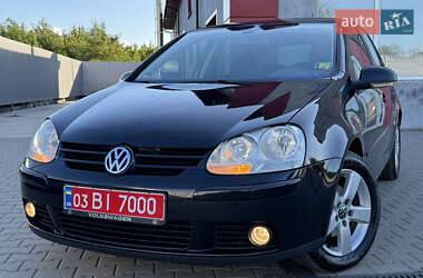 Хэтчбек Volkswagen Golf 2008 в Лубнах
