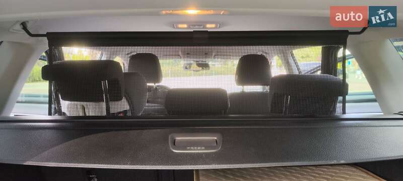 Універсал Volkswagen Golf 2013 в Шепетівці