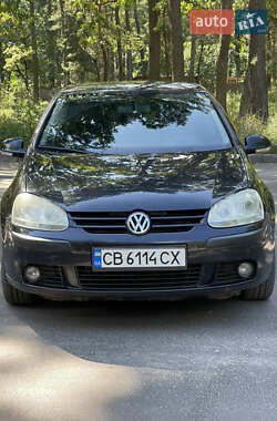 Хэтчбек Volkswagen Golf 2006 в Чернигове