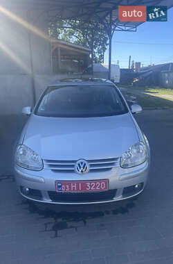 Хэтчбек Volkswagen Golf 2008 в Луцке