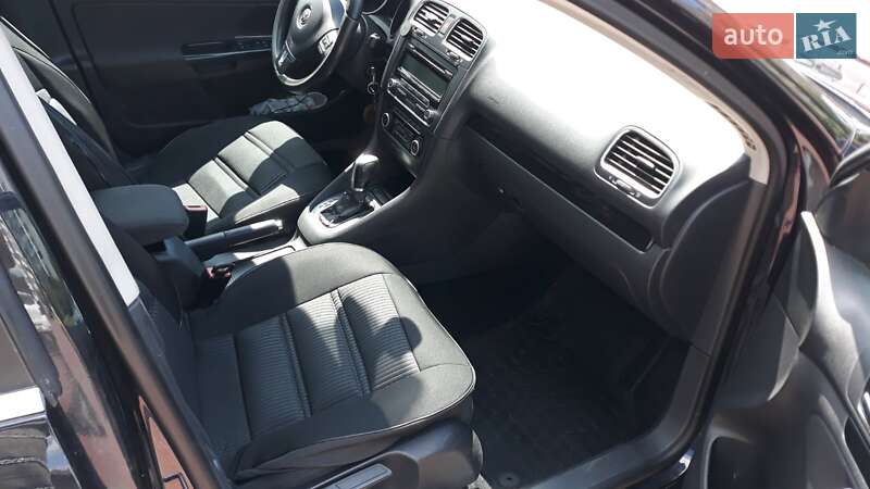 Універсал Volkswagen Golf 2011 в Трипіллі фото 6 Універсал Volkswagen Golf 2011 в Трипіллі