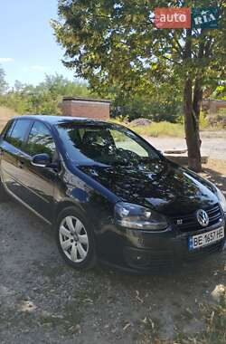 Хэтчбек Volkswagen Golf 2008 в Первомайске