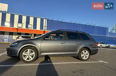 Универсал Volkswagen Golf 2012 в Луцке
