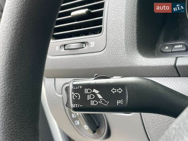 Хетчбек Volkswagen Golf 2008 в Чернігові