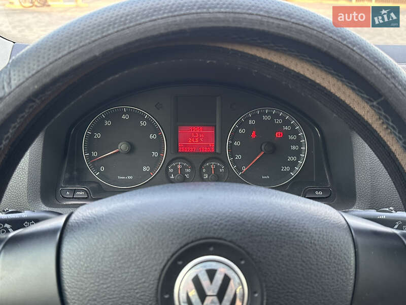 Хетчбек Volkswagen Golf 2007 в Мукачевому