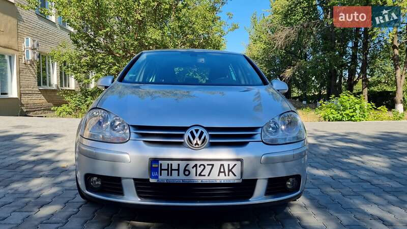 Хетчбек Volkswagen Golf 2008 в Подільську