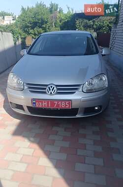 Хэтчбек Volkswagen Golf 2008 в Запорожье