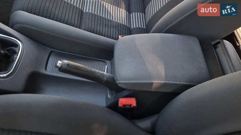 Хетчбек Volkswagen Golf 2008 в Подільську