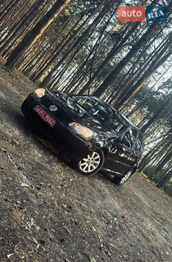 Хетчбек Volkswagen Golf 2005 в Солоніцівці