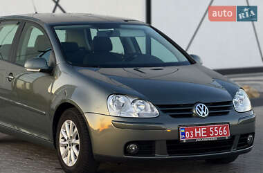 Хетчбек Volkswagen Golf 2007 в Луцьку