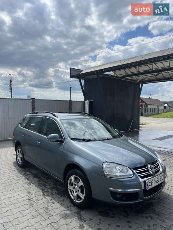 Универсал Volkswagen Golf 2007 в Черновцах