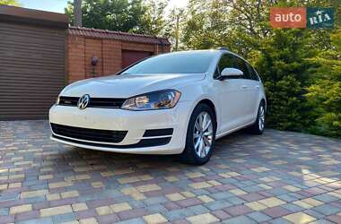 Универсал Volkswagen Golf 2016 в Одессе