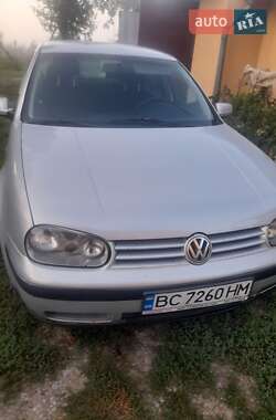 Хэтчбек Volkswagen Golf 1998 в Стрые