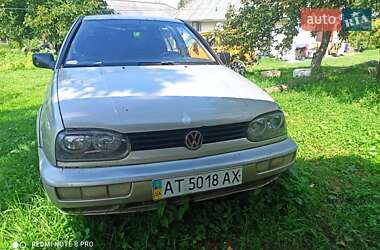 Хэтчбек Volkswagen Golf 1996 в Коломые