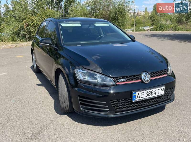 Хетчбек Volkswagen Golf 2014 в Кривому Розі