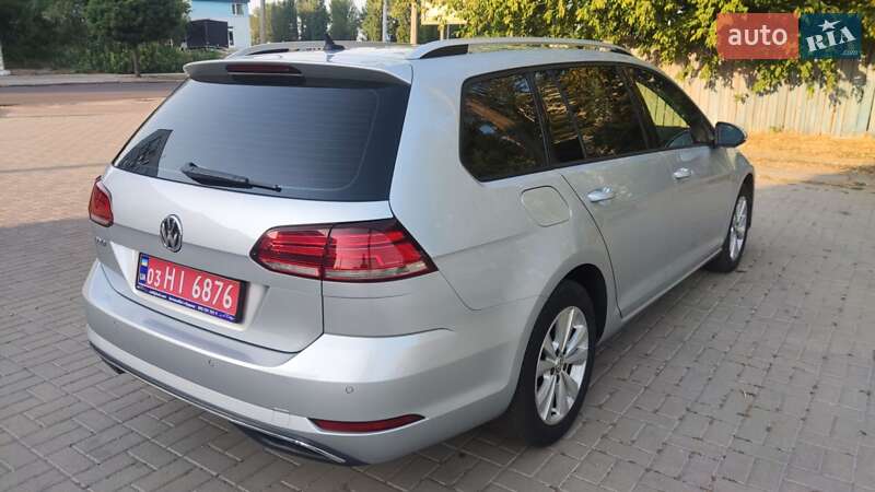 Універсал Volkswagen Golf 2018 в Черкасах