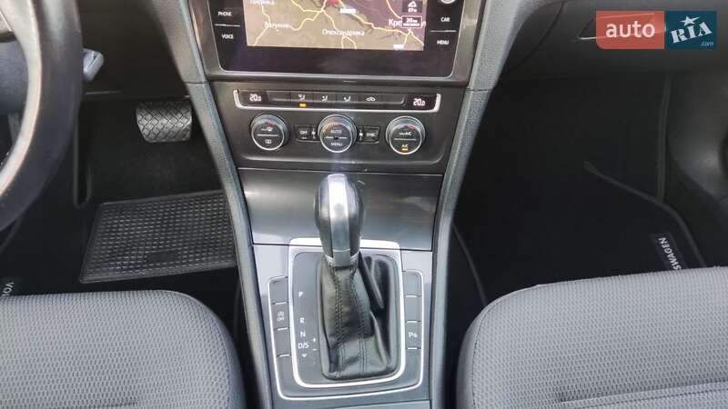 Універсал Volkswagen Golf 2018 в Черкасах