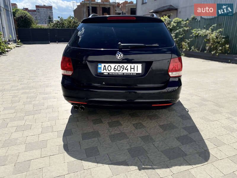 Універсал Volkswagen Golf 2008 в Львові