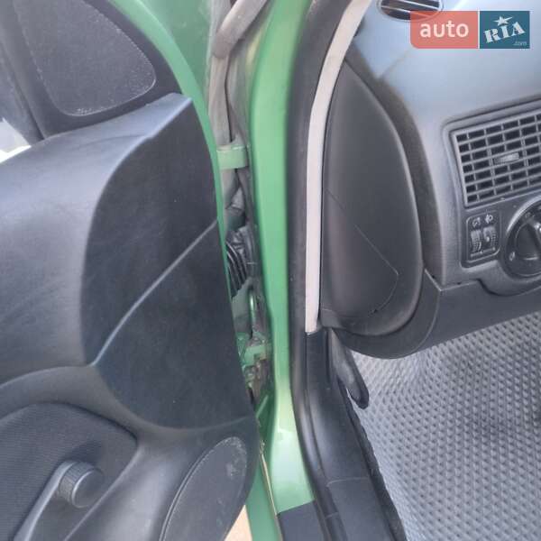 Хетчбек Volkswagen Golf 1998 в Тернополі