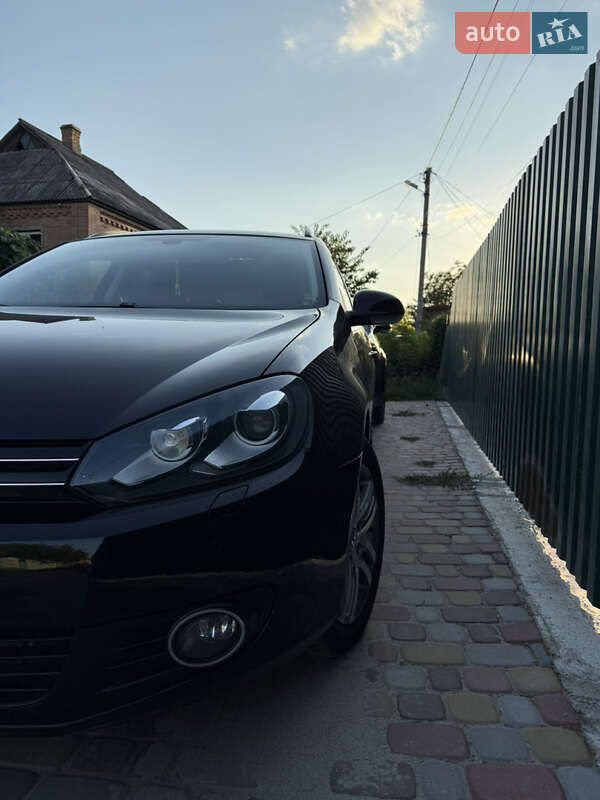 Універсал Volkswagen Golf 2010 в Полтаві