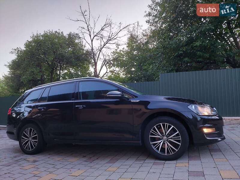 Универсал Volkswagen Golf 2016 в Ужгороде фото 8 Универсал Volkswagen Golf 2016 в Ужгороде