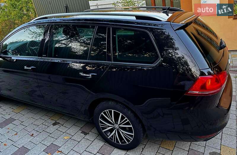 Универсал Volkswagen Golf 2016 в Ужгороде фото 6 Универсал Volkswagen Golf 2016 в Ужгороде