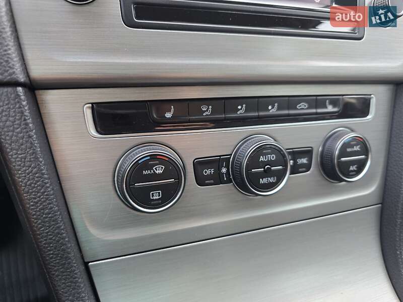 Универсал Volkswagen Golf 2015 в Белой Церкви