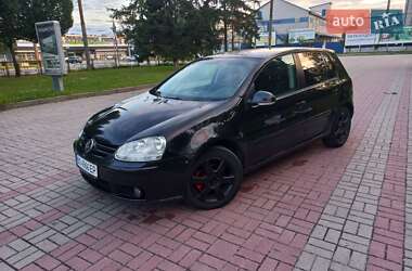 Хэтчбек Volkswagen Golf 2006 в Тернополе