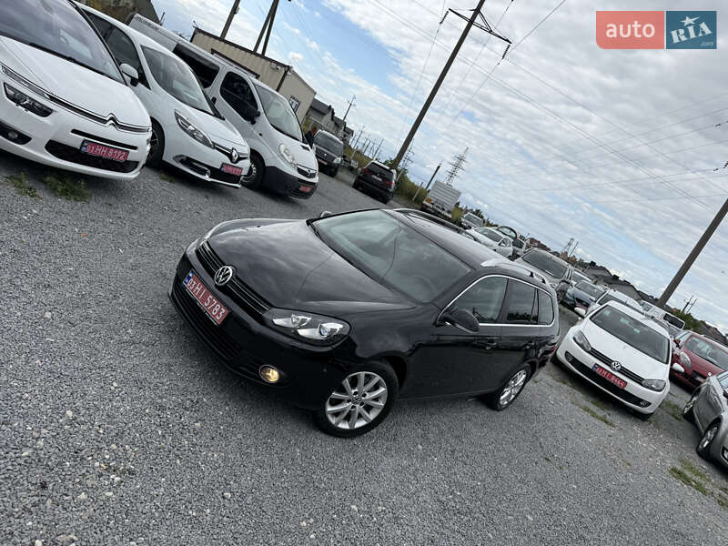 Универсал Volkswagen Golf 2012 в Ровно