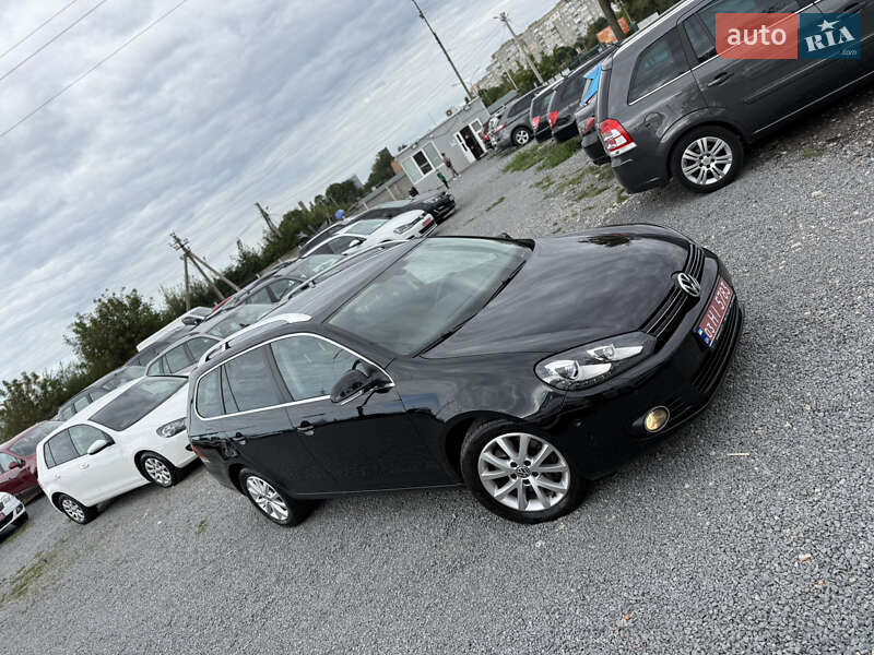 Универсал Volkswagen Golf 2012 в Ровно