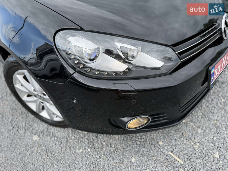 Универсал Volkswagen Golf 2012 в Ровно