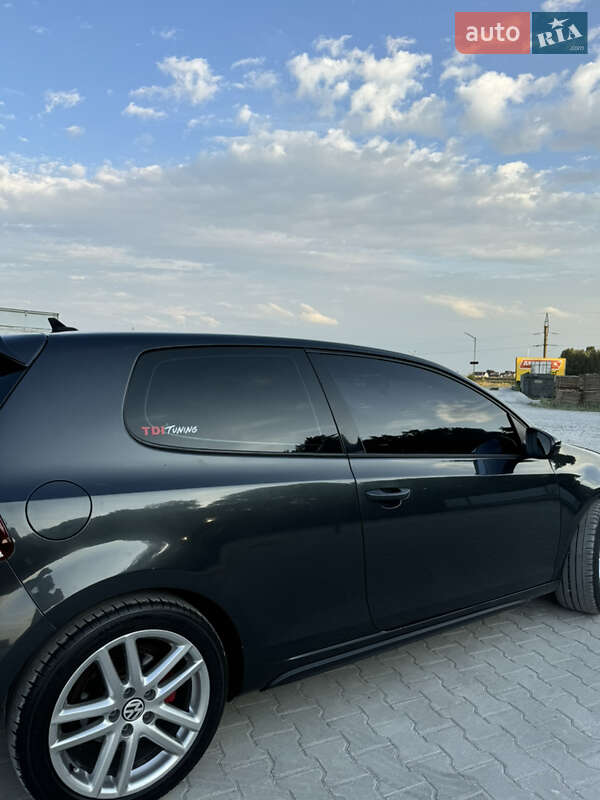 Хетчбек Volkswagen Golf 2012 в Тернополі