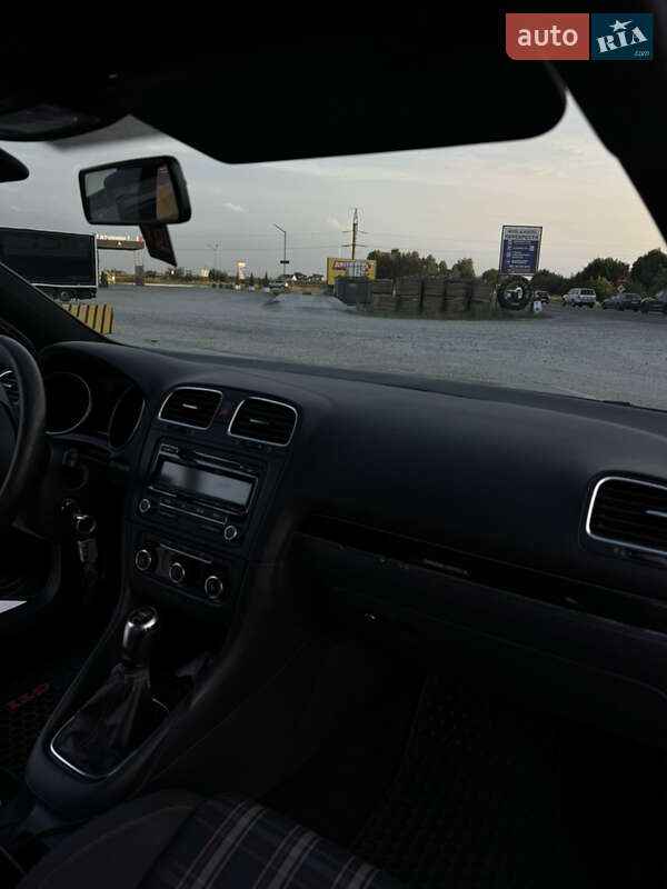 Хетчбек Volkswagen Golf 2012 в Тернополі