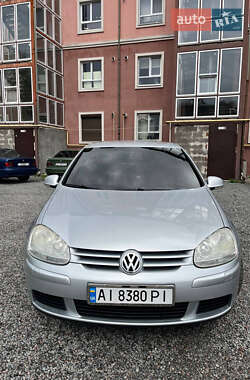 Хэтчбек Volkswagen Golf 2008 в Буче