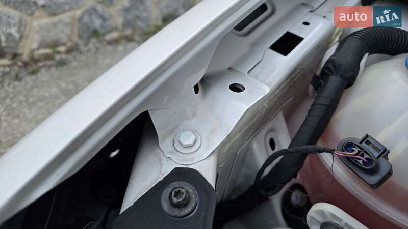 Хэтчбек Volkswagen Golf 2010 в Полтаве