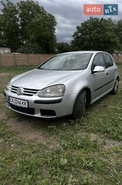 Хетчбек Volkswagen Golf 2004 в Смілі
